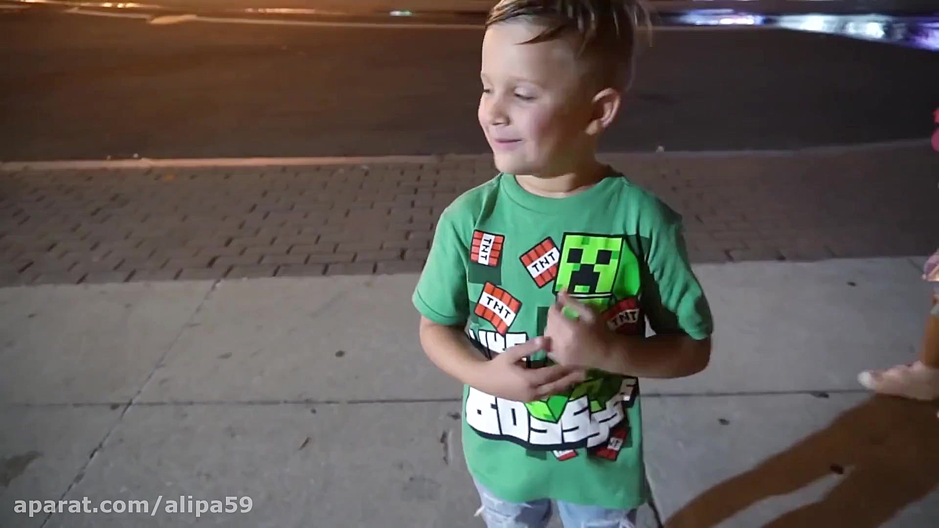 دیانا و روما رفتن زیردریا تماش...