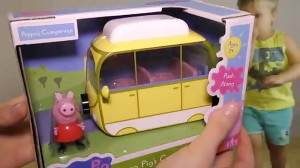 اسباب بازی بزرگ تخم مرغ را با...