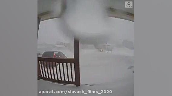 ویدیویی باور نکردنی از شدت بار...