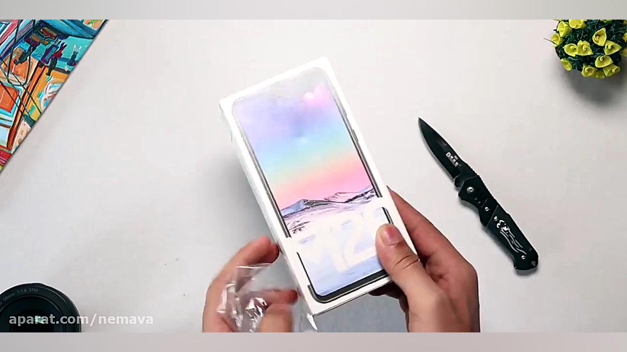 نگاهی به گوشی میان رده سامسونگ...