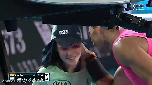 اصابت ضربه محکم نادال به سر یک...