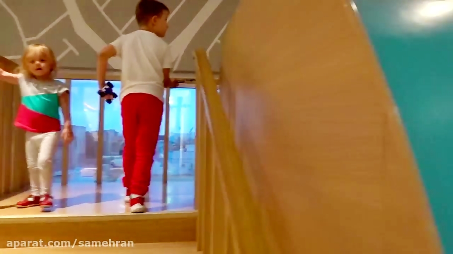 دیانا و روما  توی موزه کودکان...