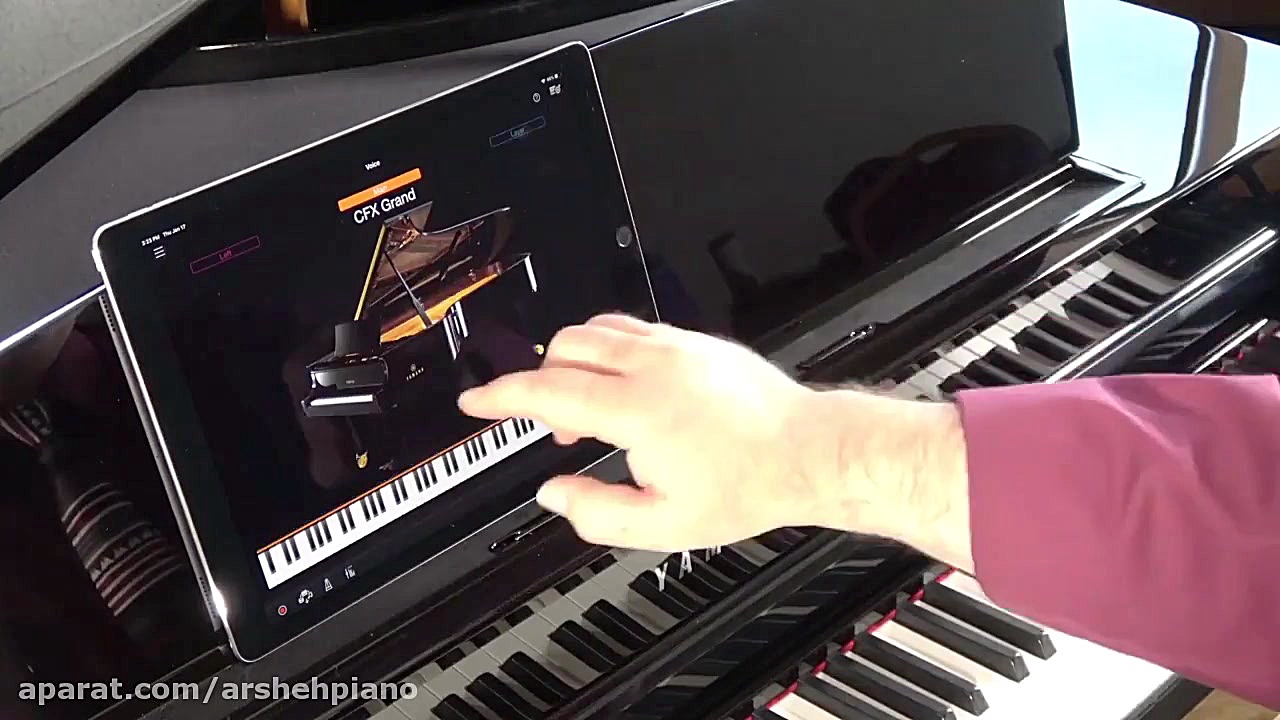 پیانو یاماها CLP665