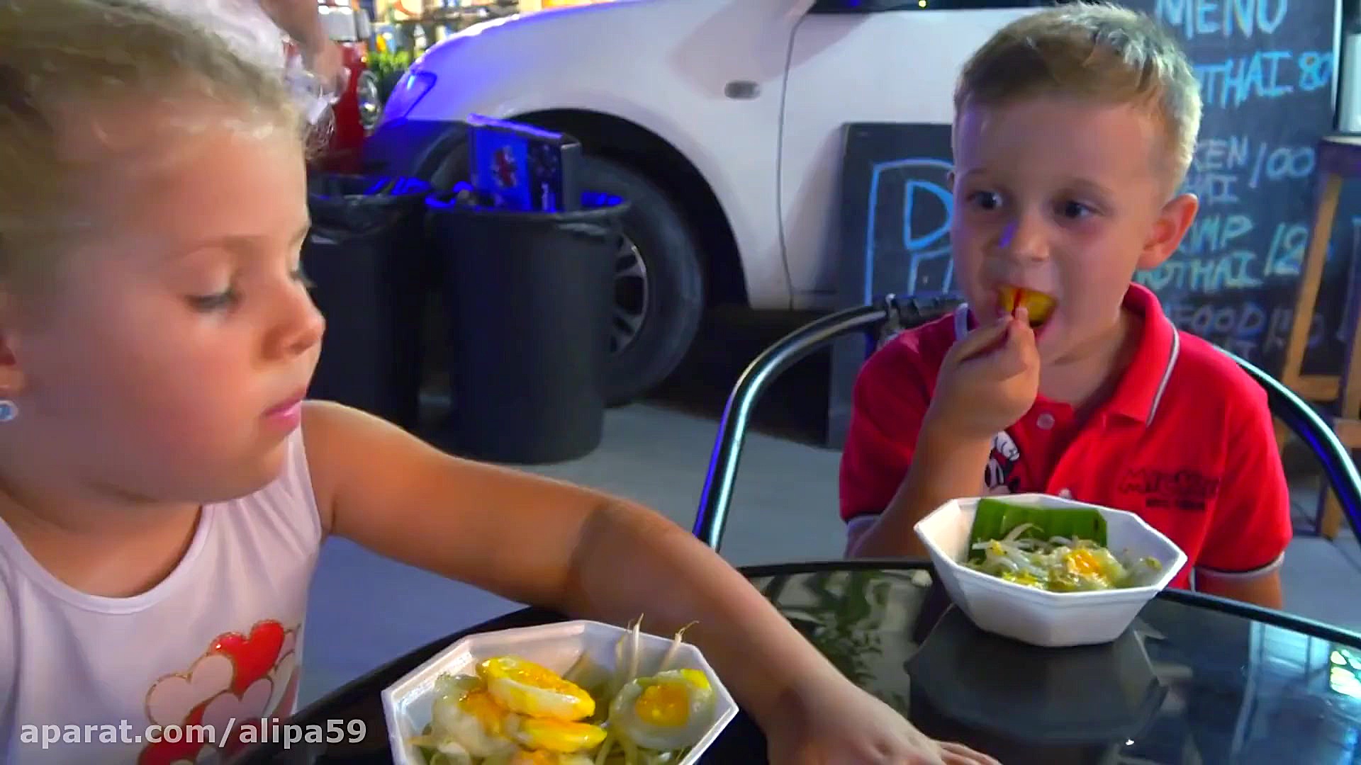 دیانا و روما رفتن به سفر هیجان...