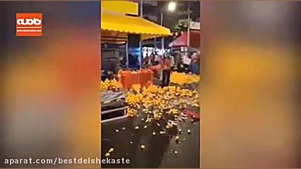 واکنش عجیب یک غرفه دار در ووها...