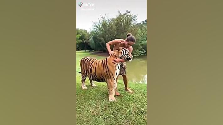 زندگی با حیوانات وحشی (این هما...