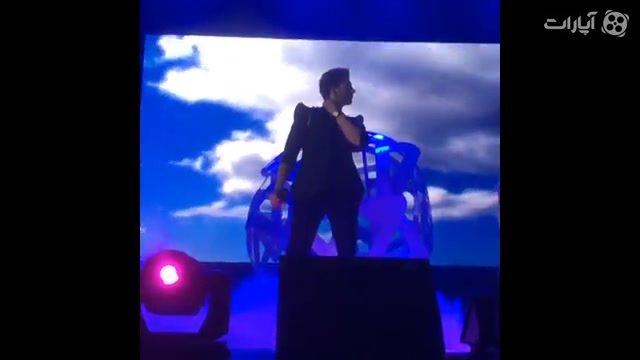 فرزاااااااااد و اجرای بی نظیر...