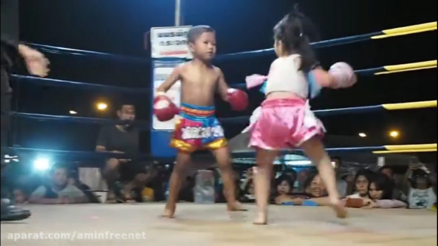((مبارزه بوکس دختر خردسال در م...