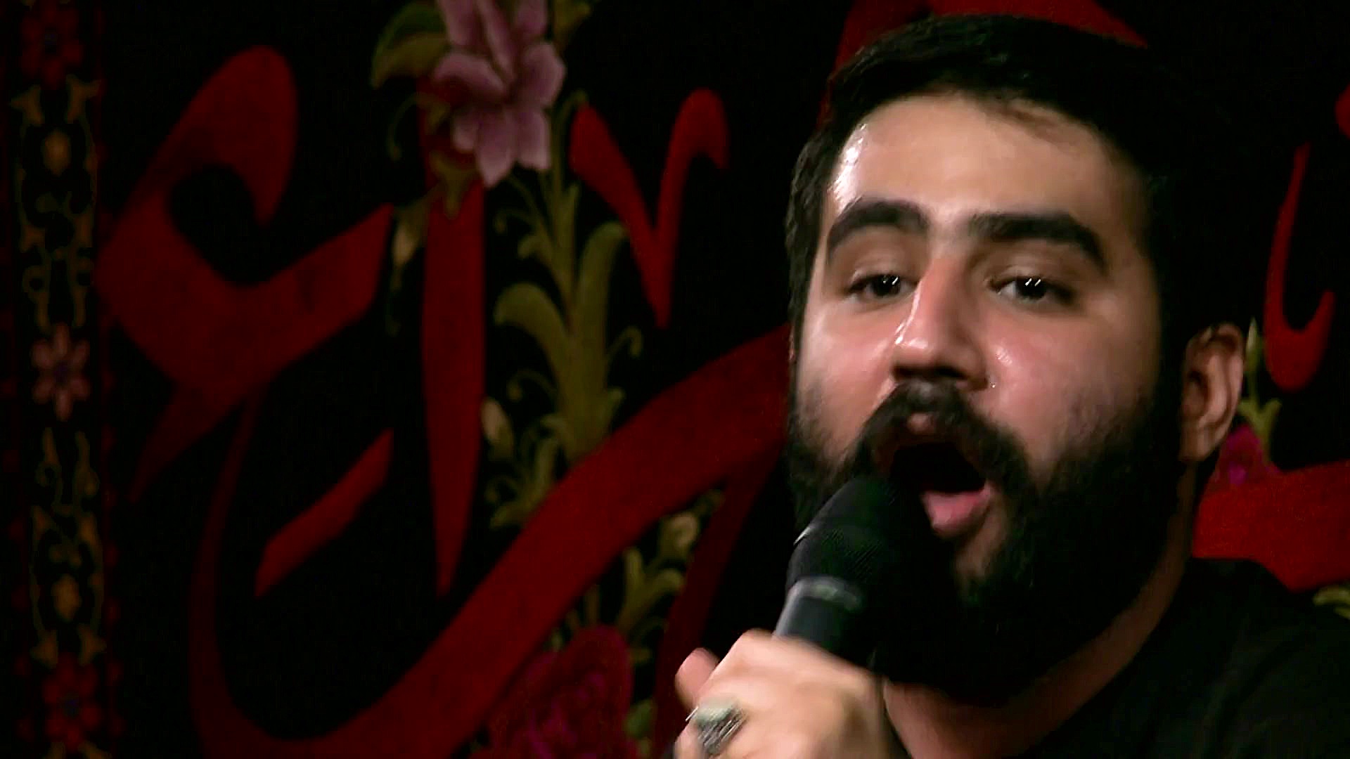 واحد ( سرمایه ی محبت زهراست دی...