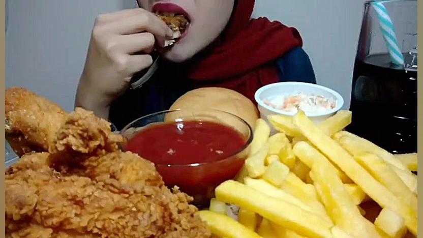 سوگند فود مرغ سوخاری