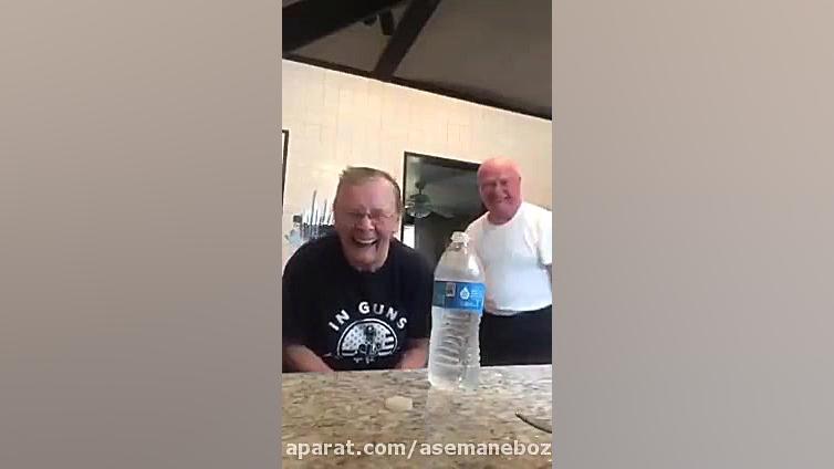 شوخی زن با همسرش بعد سال ها زن...