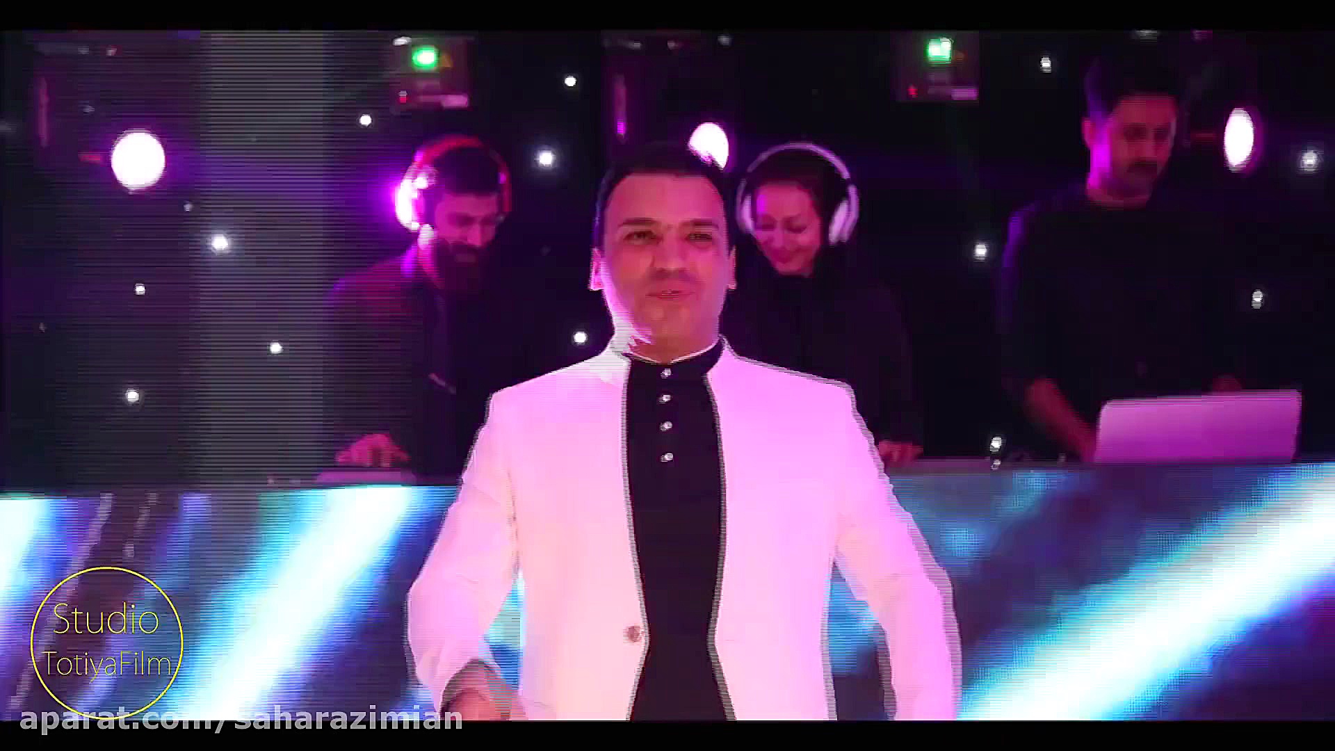 آهنگ شاد و پر انرژی دختر گل فر...