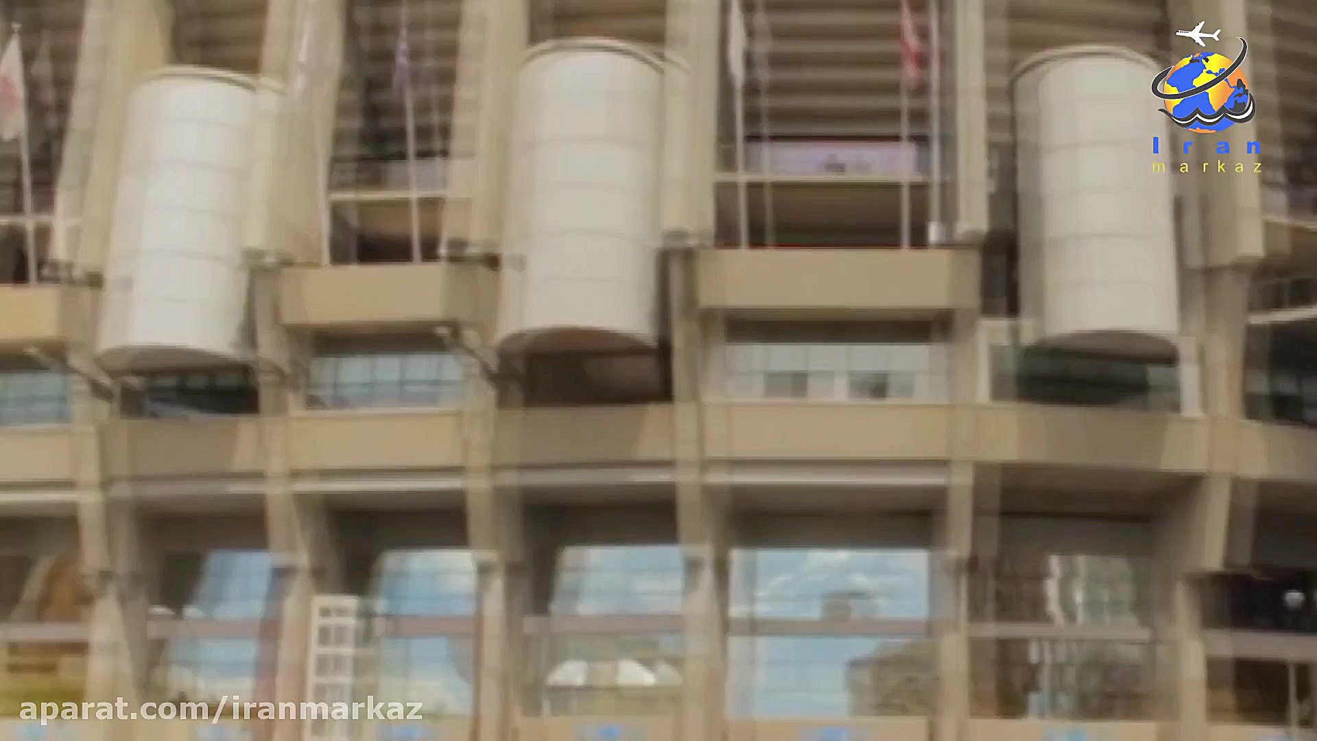 ورزشگاه سانتیاگو برنابئو یک ور...