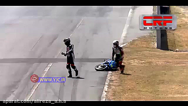 درگیری عجیب دو موتورسوار در پی...