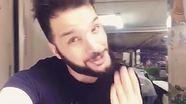 کلیپ خنده دار و طنز محسن ایزی...