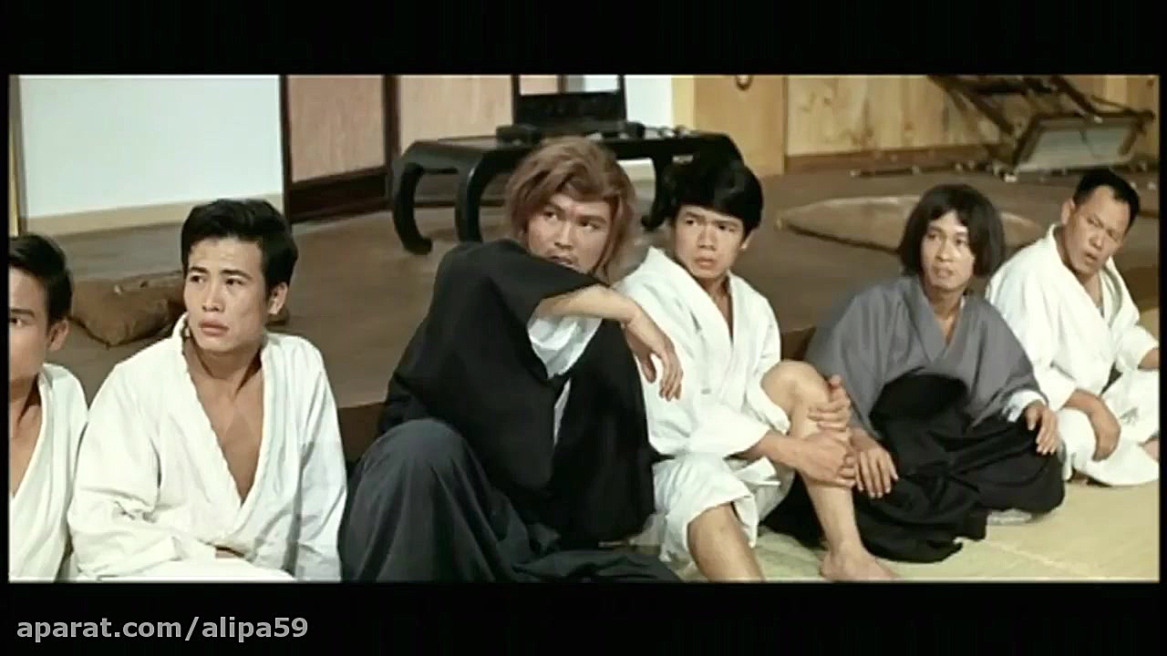 مبارزه بروسلی و ژاپنی ها در خش...