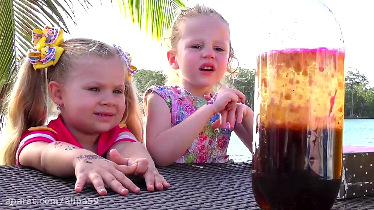 دیانا و روما در مهمانی جشن تول...