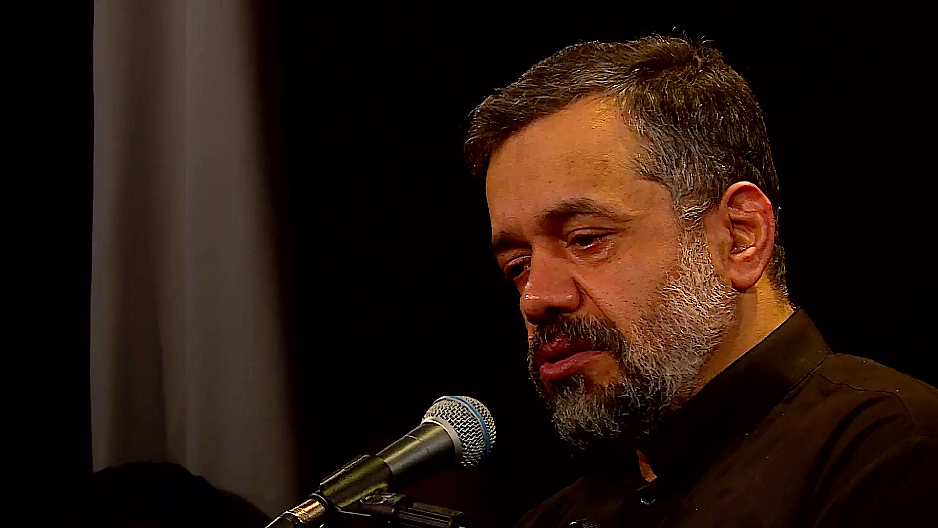 عاشق آن است که در فکر هنر داشت...