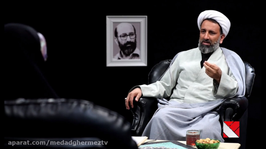 دوگانه استبداد و استکبار | گفت...