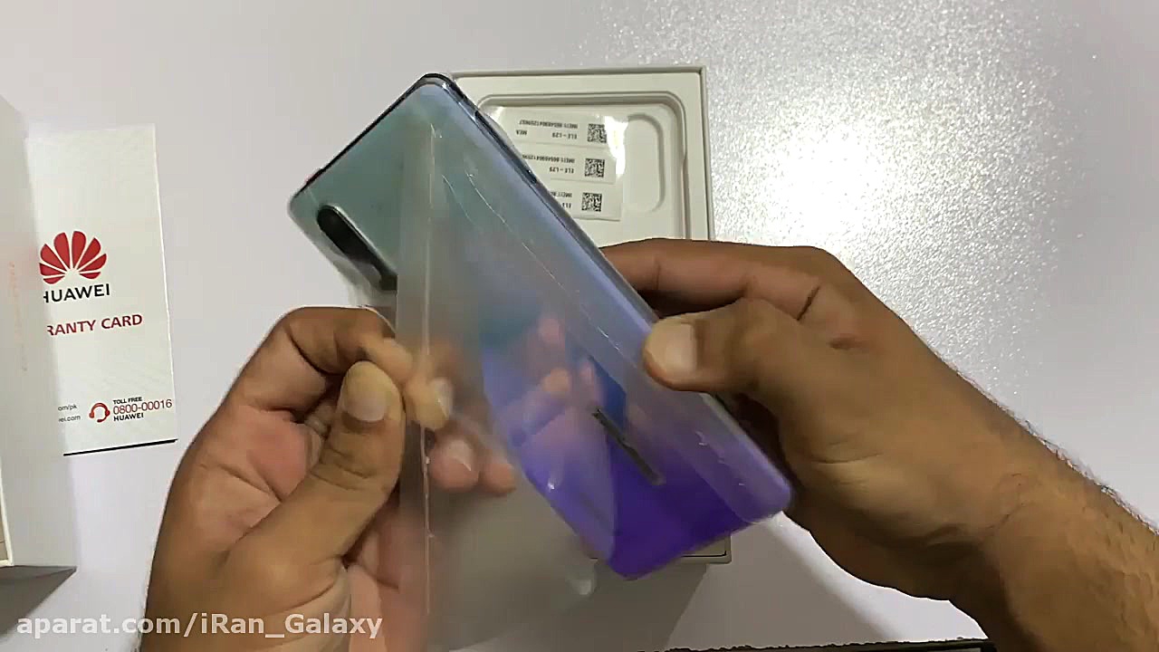 جعبه گشایی پی 30 هواوی