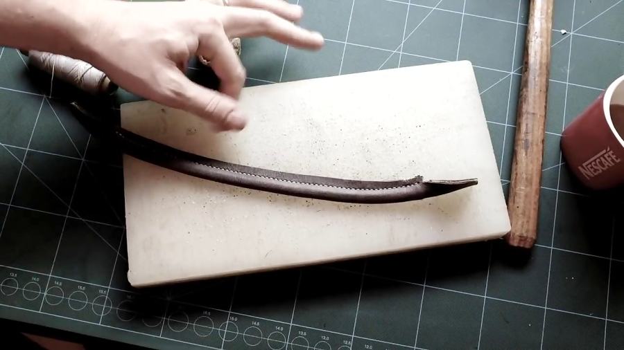 چرم دوزی  آموزش هنر چرم دوزی