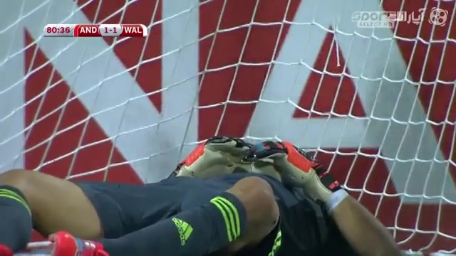 سوپر گل گرت بیل