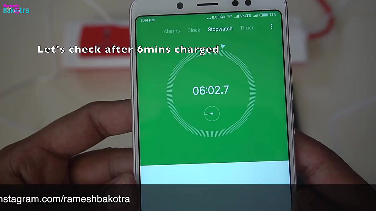 Samsung Galaxy J7 Duo vs Galax...