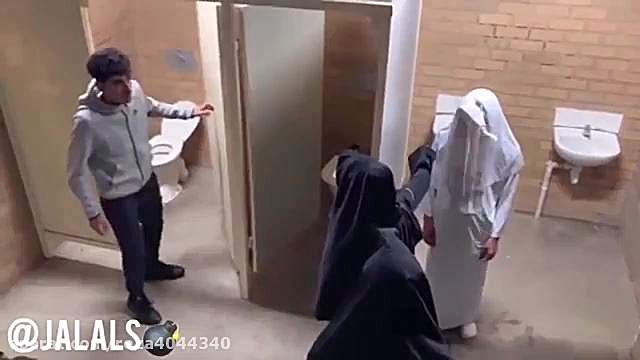 دوربین مخفی ترسناک خارجی واقعا...