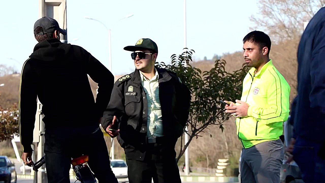 دوربین مخفی  دستبند  آیدین زوا...