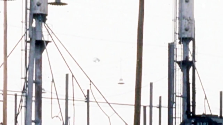 Huge UFO Captured In Hidden Ca...