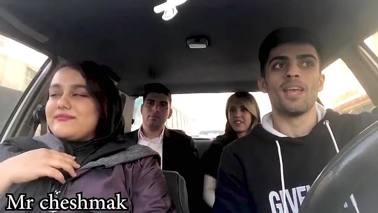 دوربین مخفی آزاده صمدی تو تاکس...