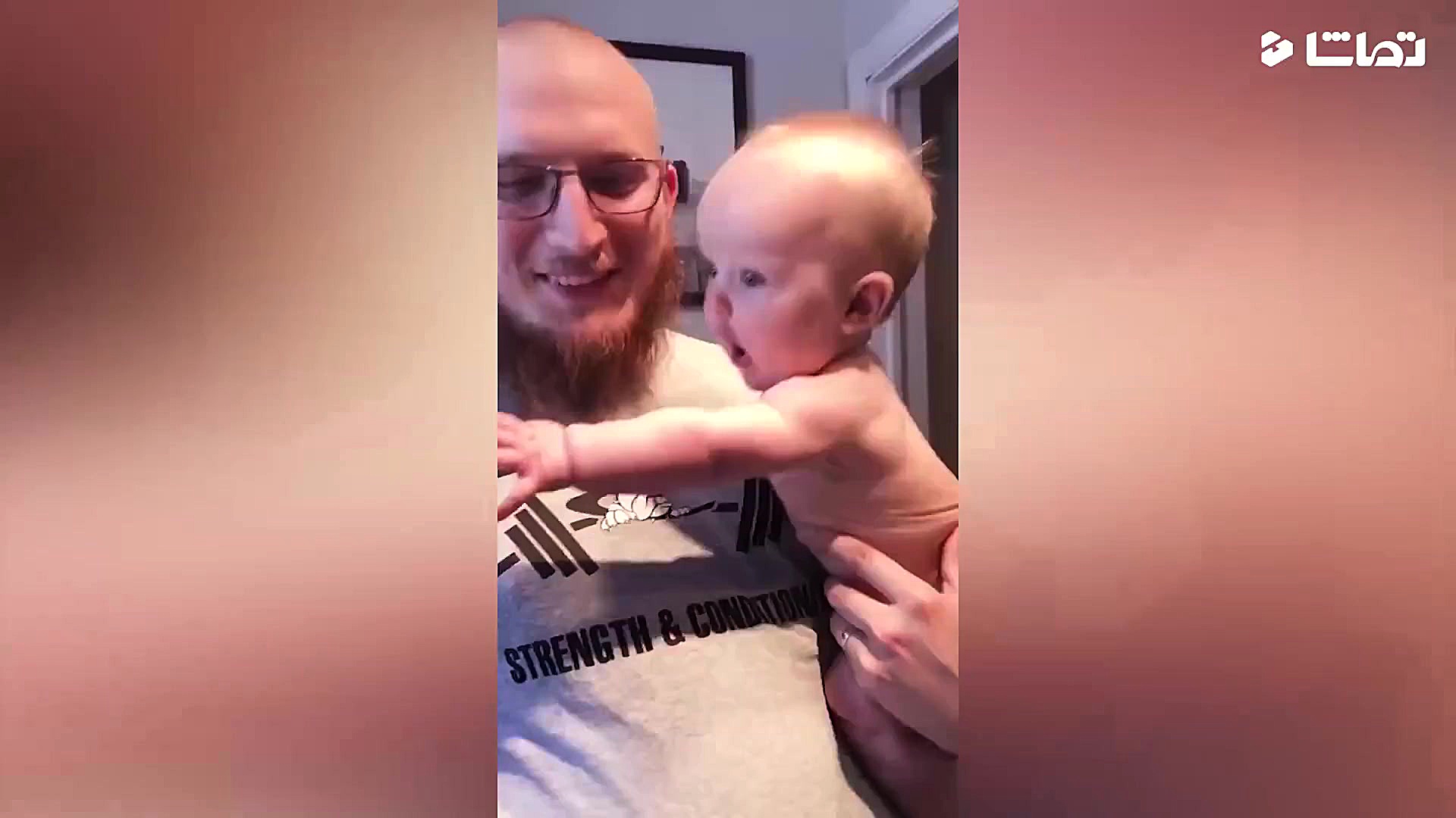 غذا خوردن بامزه بچه کوچولوها !