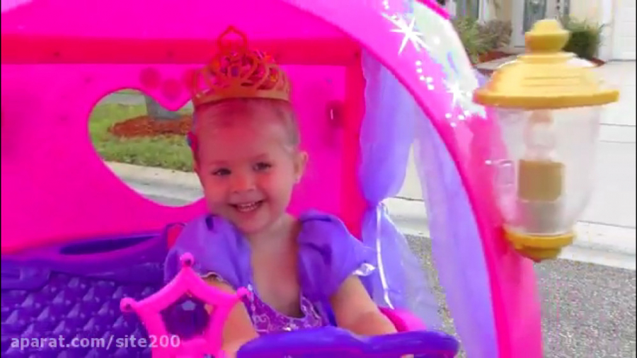 بازی دیانا و روما... کالسکه ام...