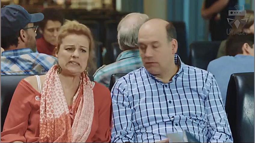 کمدی خوش خنده : تاخیر در پرواز...