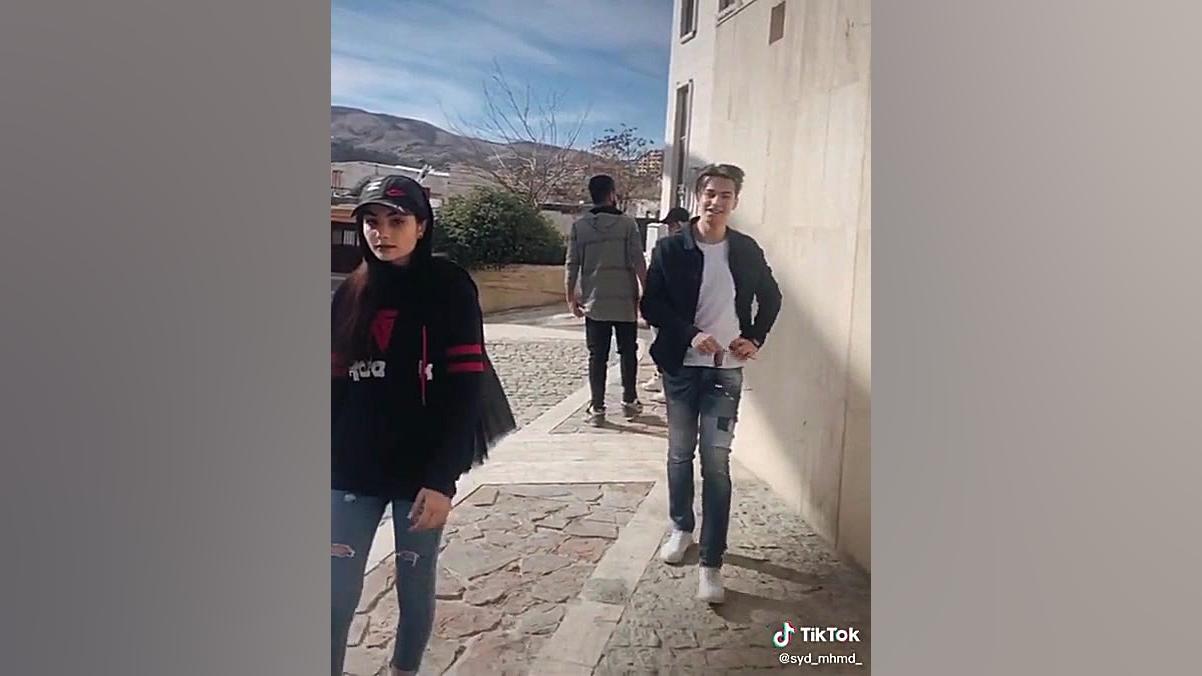 چالشـ تیکـ تاکـ ^ ^ عاشقانہ