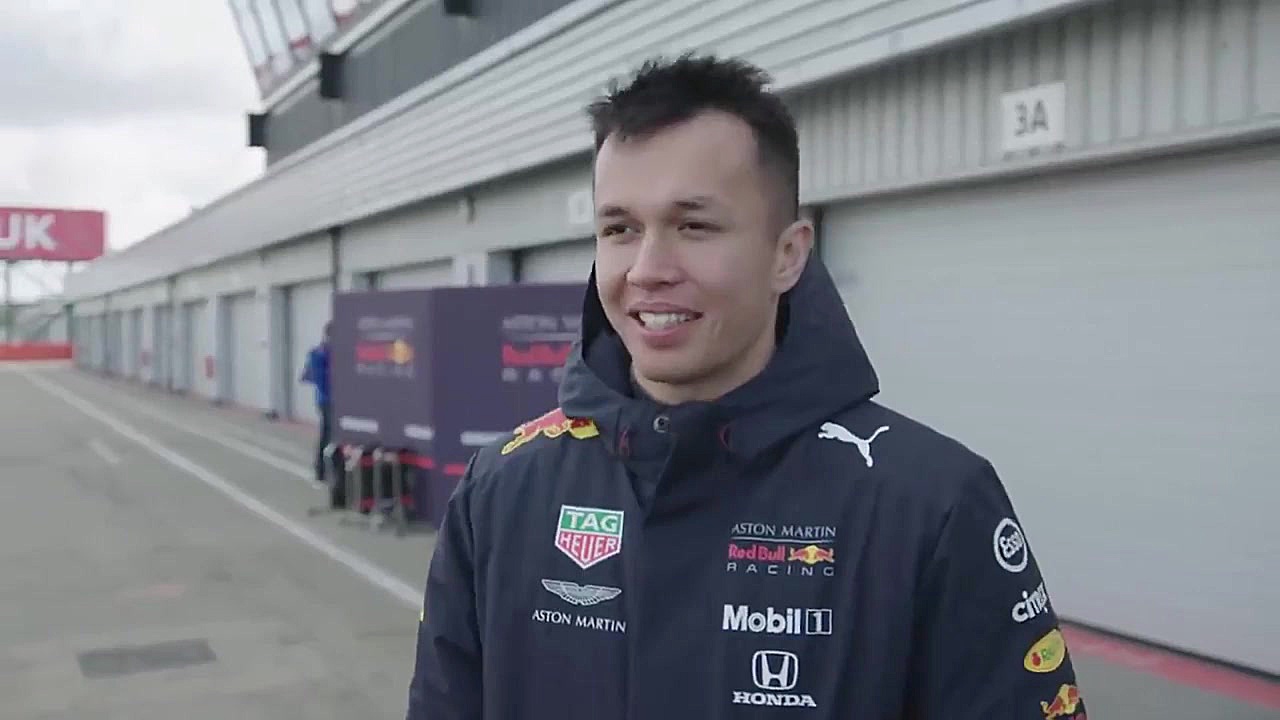 عملیات کامل راه اندازی ردبول R...