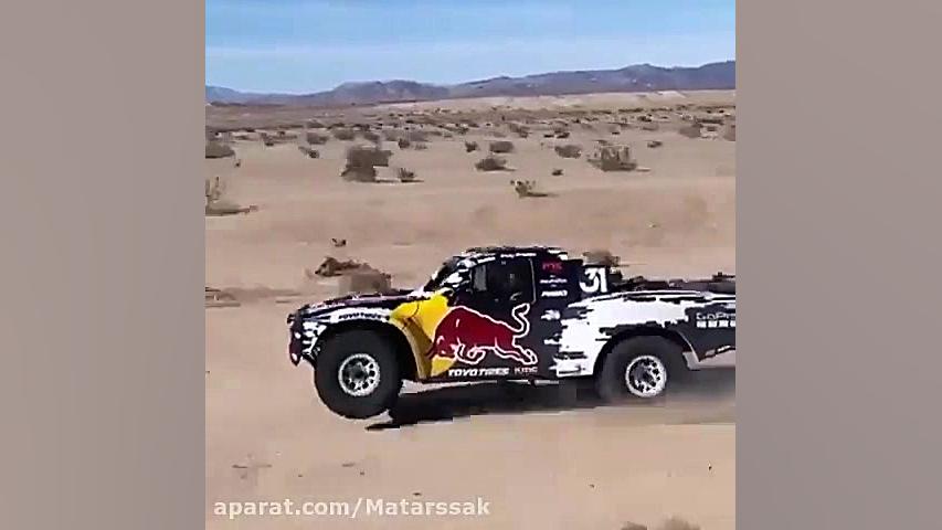 قدرت ونرمی ماشین مسابقه