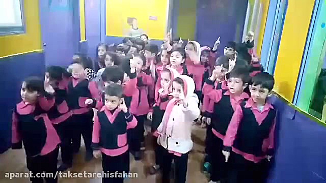 آموزش زبان انگلیسی کودکان در م...