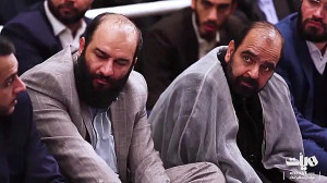 مدیحه سرایی محمود شریفی در حضو...