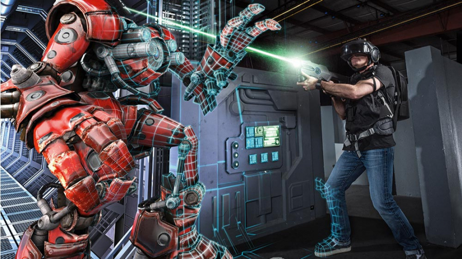 نبرد گروهی با تفنگ لیزری با رب...