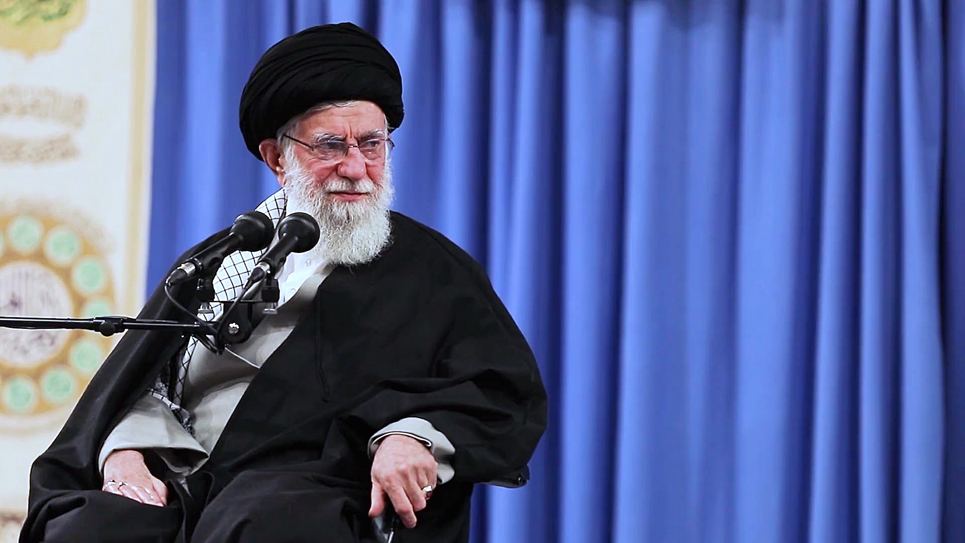 فیلم کامل مداحی آقای حمزه علیپ...