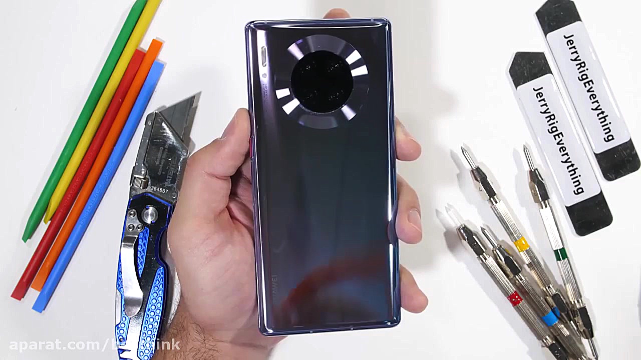 تست مقاومت Mate 30 Pro در براب...