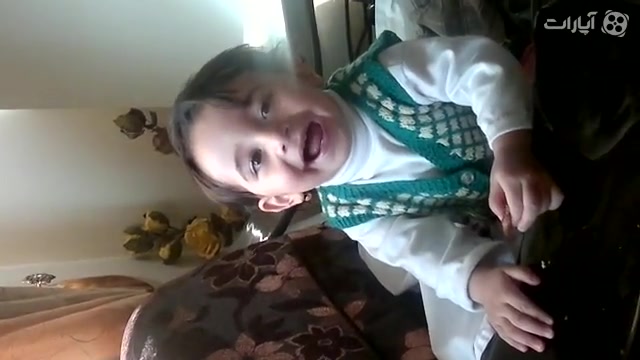 نازنین زهرا