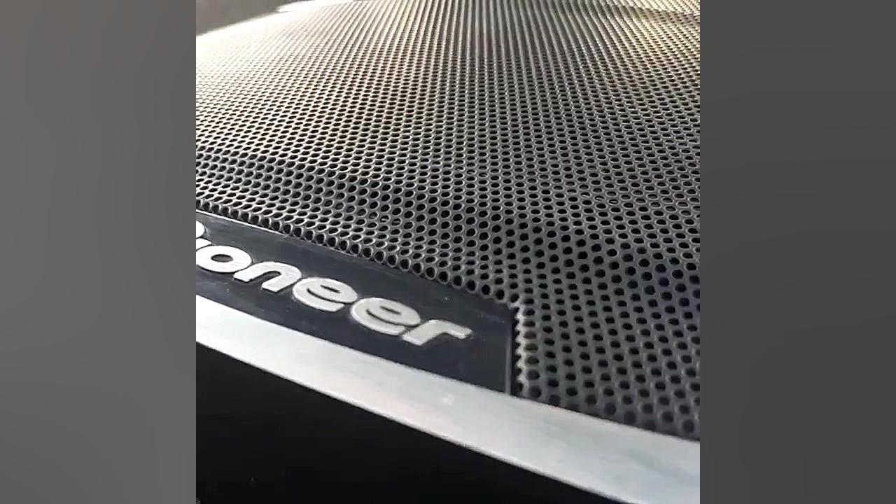 سیستم صوتی اتومبیل