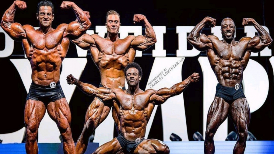 فیت ۱۸۴  ببینید بدنسازا چی میگ...