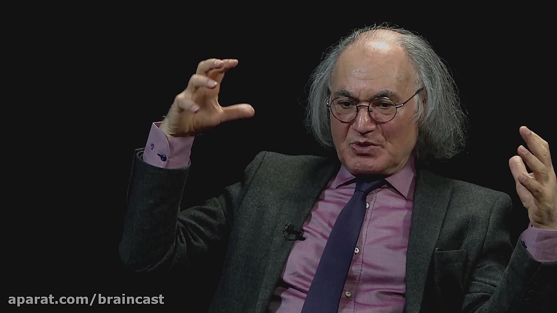 1. گفتگو با دکتر نجل رحیم: ماج...