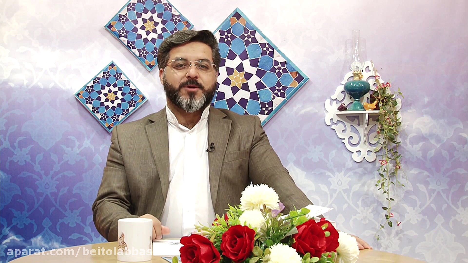 بر بال ملائک  سیره ی زندگی حضر...