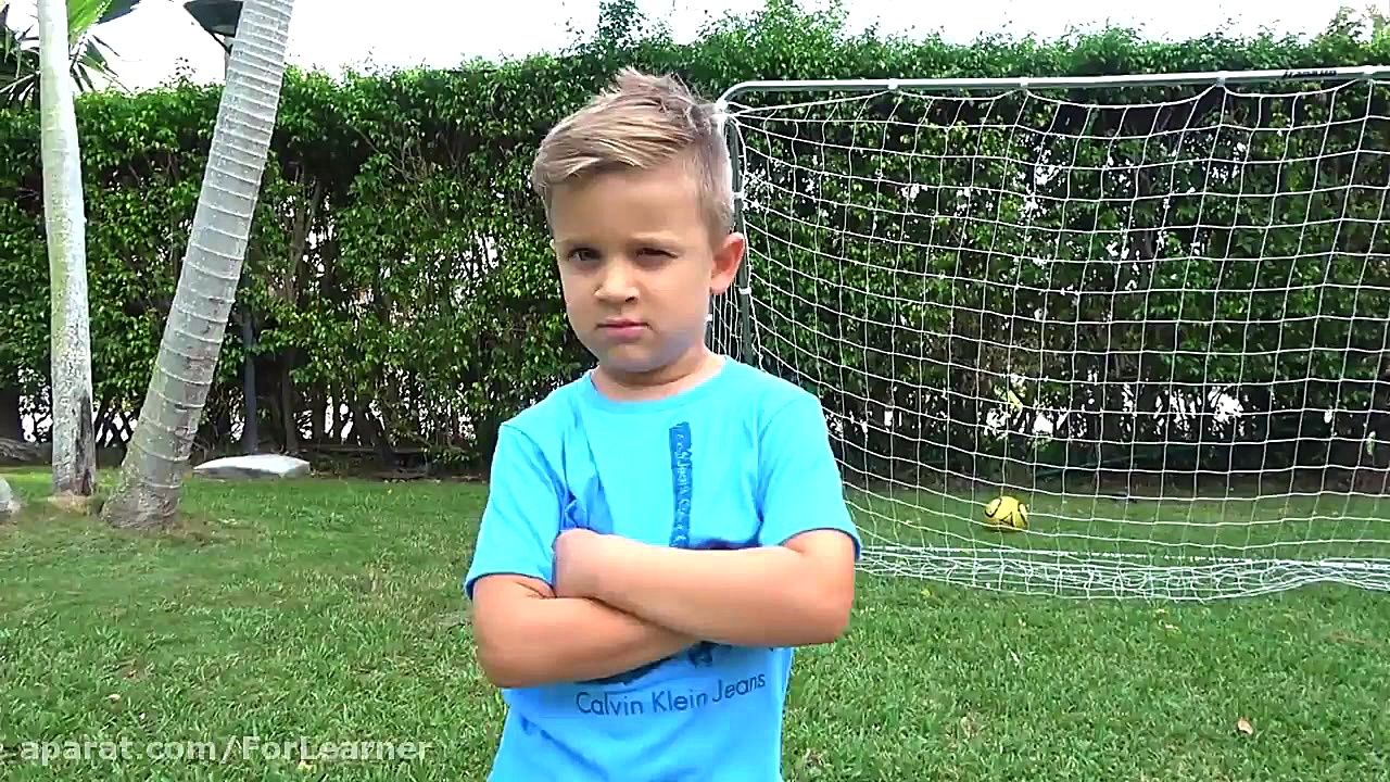 ماجراهای دیانا  بازی با اسباب...