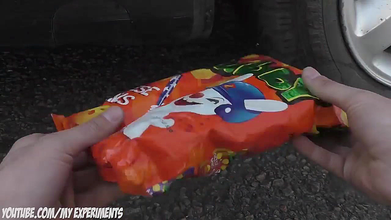 آزمایش عجیب  چرخ ماشین علیه تو...