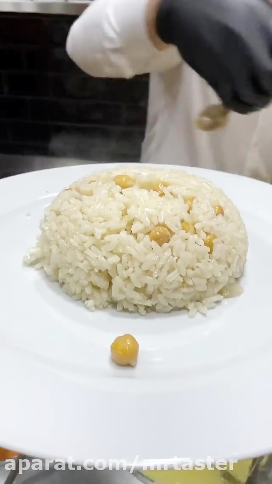 پلو مرغ با رون باروتانه